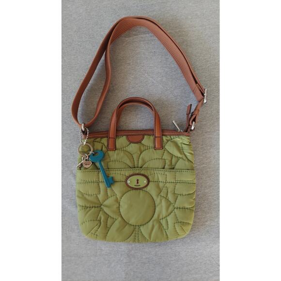 Fossil Crossbody Quilted Textile Cow Hide Leather 2 Keys and Lock Charm Handbag - Picture 1 of 9